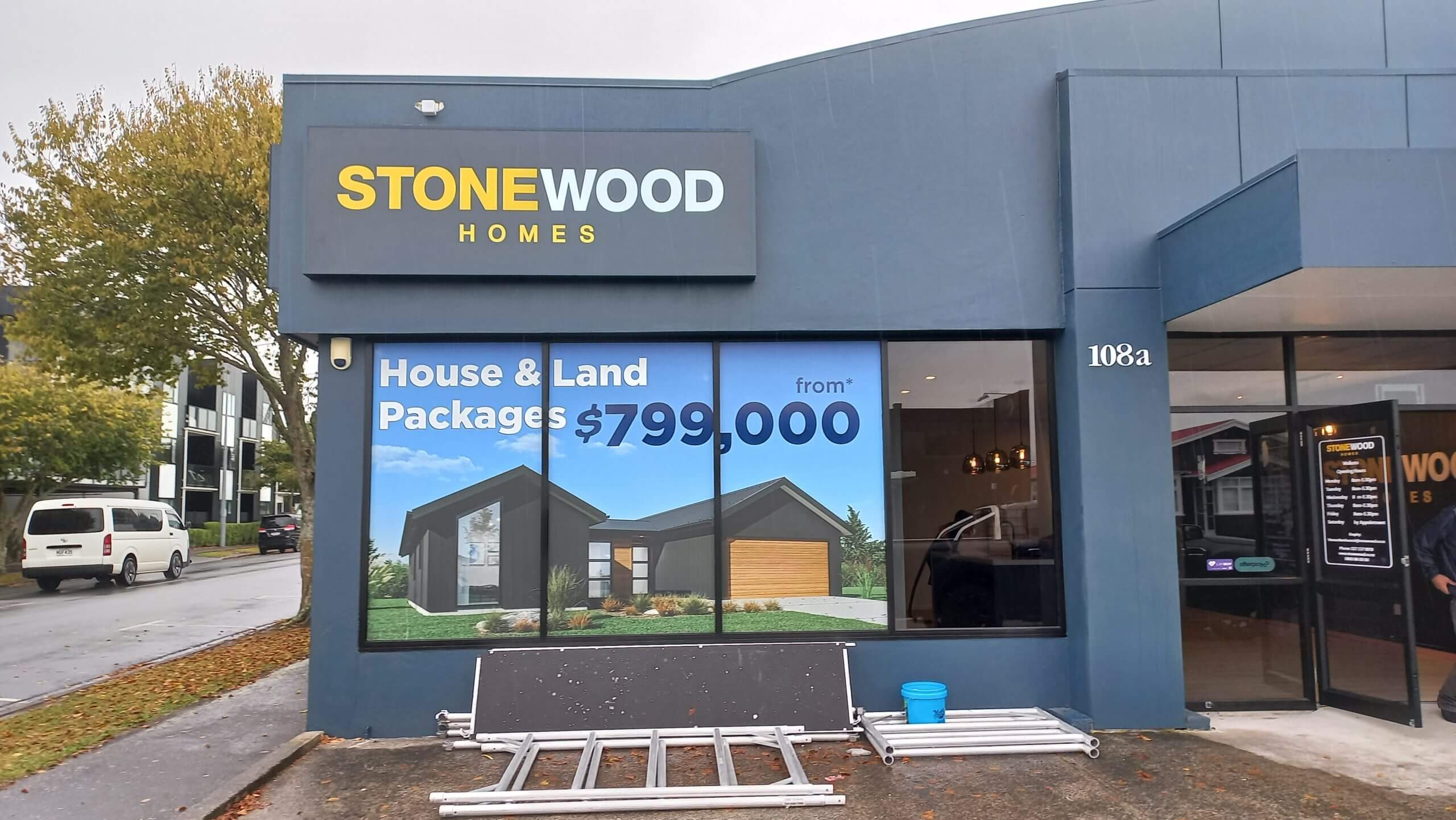 20250319_163646-min building-signage-tauranga-bay-of-plenty